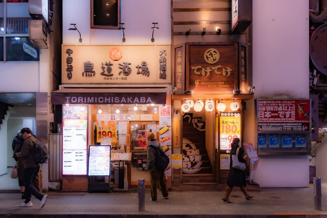 贾冰领衔欢喜露脸 电影《奇遇》主创齐聚长沙